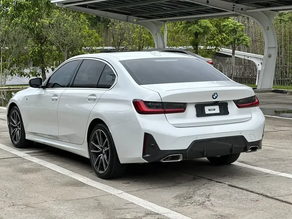 BMW 3 Series BMW 3 Series 2023 320Li M Sport Package 2023 — thumbnail 2