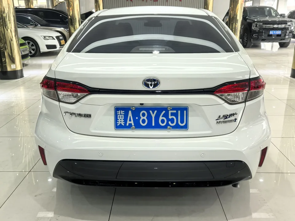 Toyota Levin Lei Ling 2023 Hybrid 1.8L Leading Edition 2023 — миниатюра 2