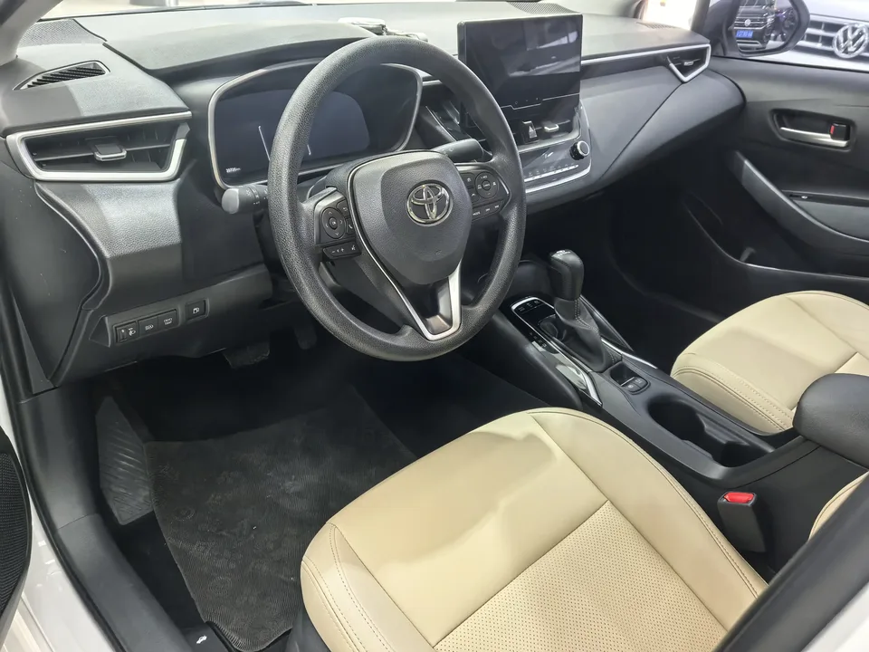 Toyota Levin Lei Ling 2023 Hybrid 1.8L Leading Edition 2023 — миниатюра 4