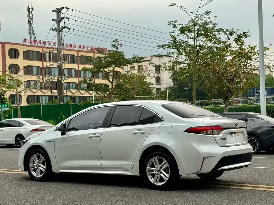 Toyota Levin Lei Ling 2023 Hybrid 1.8L Leading Edition 2023 — thumbnail 4