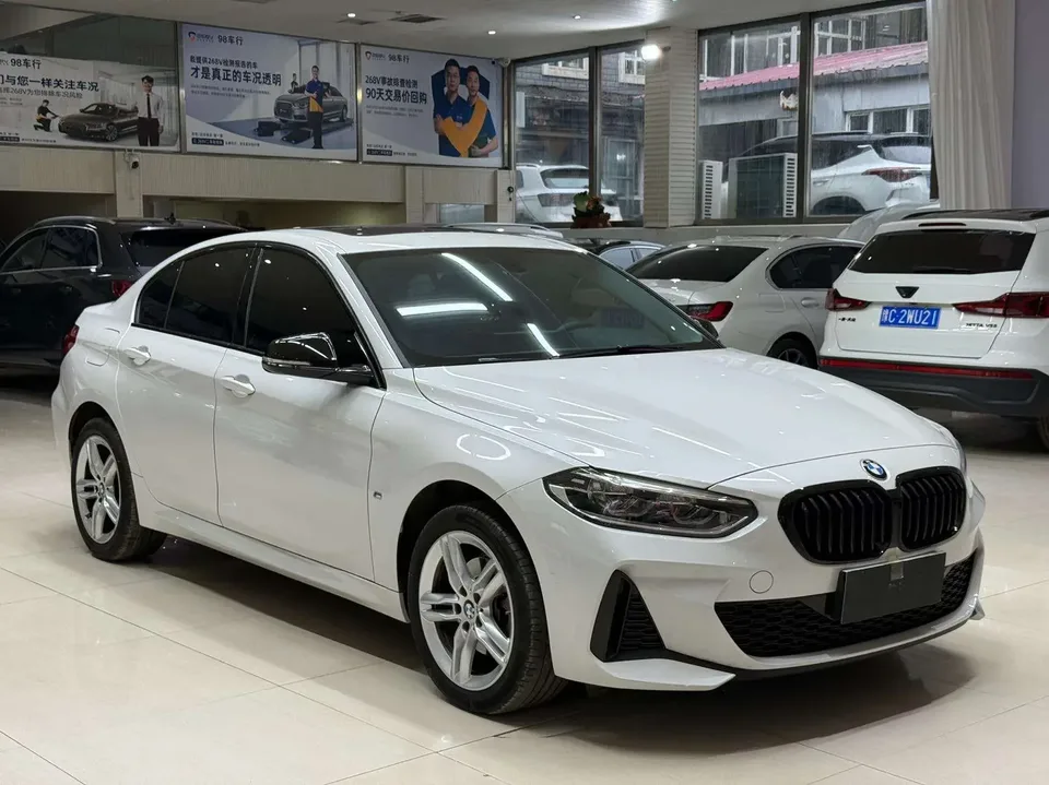 BMW 1 Series BMW 1 Series 2021 120i M Sport Night Edition 2022 — thumbnail 3