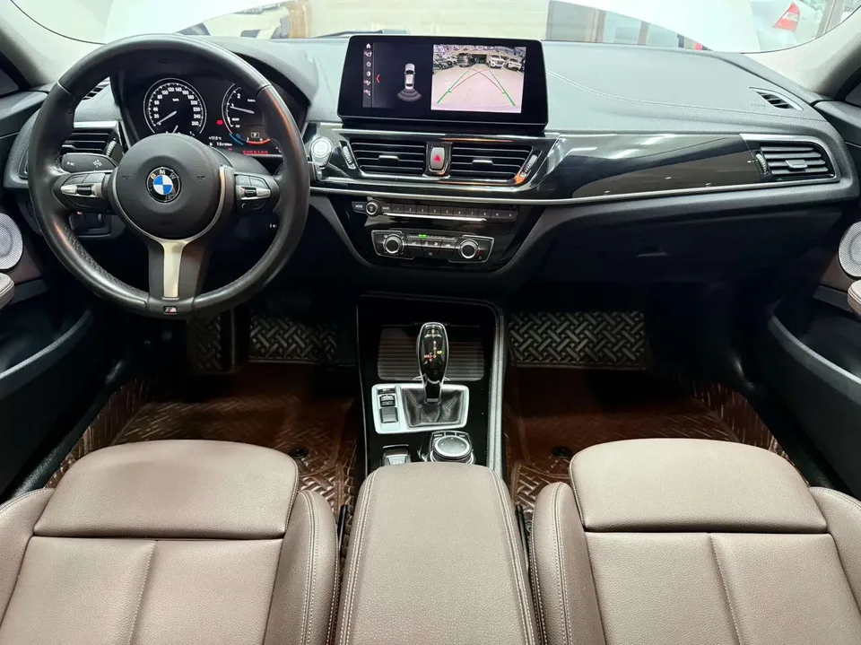 BMW 1 Series BMW 1 Series 2021 120i M Sport Night Edition 2022 — thumbnail 5