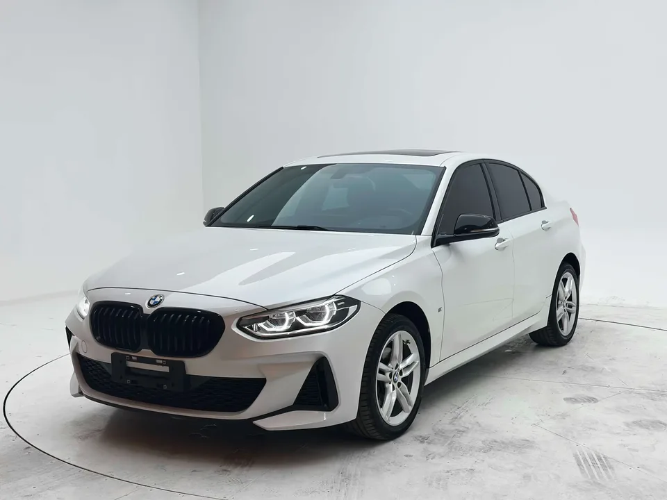 BMW 1 Series BMW 1 Series 2021 120i M Sport Night Edition 2022 — photo 1, buy with delivery to Moscow