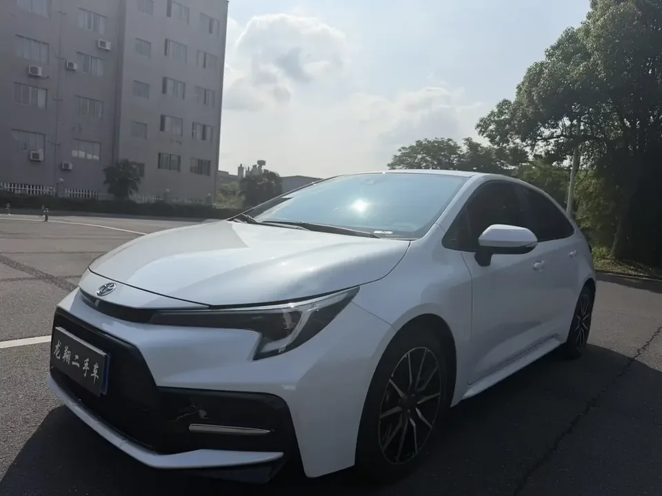 Toyota Levin Lei Ling 2023 185T Deluxe 2024 — photo 1, buy with delivery to Moscow
