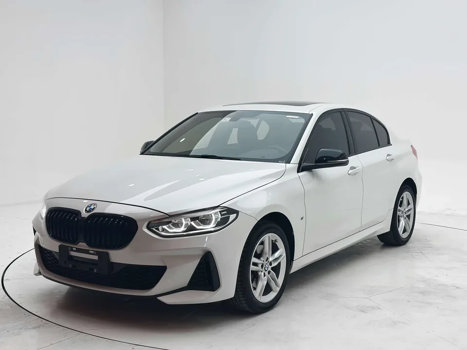 BMW 1 Series BMW 1 Series 2021 120i M Sport Night Edition 2022 — фото 1, купить с доставкой в Москву