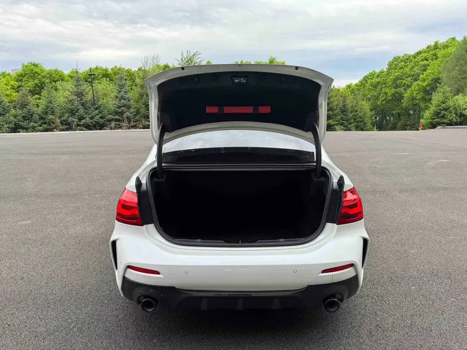 BMW 1 Series BMW 1 Series 2021 120i M Sport Night Edition 2022 — thumbnail 3