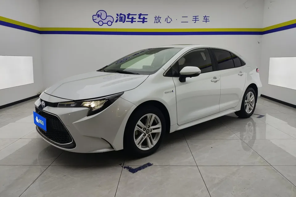 Toyota Levin Lei Ling 2021 Dual Engine 1.8H E-CVT Deluxe Edition 2022 — photo 1, buy with delivery to Moscow
