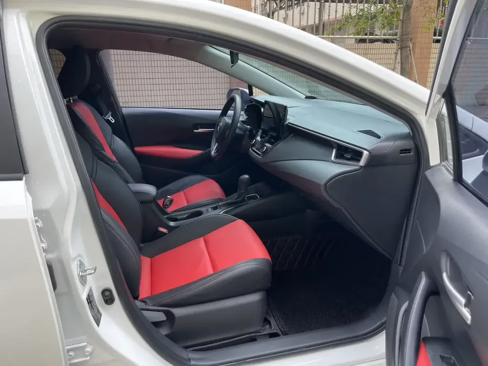 Toyota Levin Lei Ling 2023 Hybrid 1.8L Leading Edition 2023 — thumbnail 2