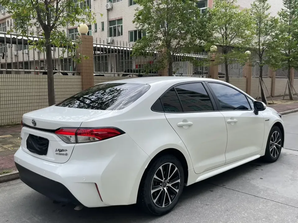 Toyota Levin Lei Ling 2023 Hybrid 1.8L Leading Edition 2023 — thumbnail 4