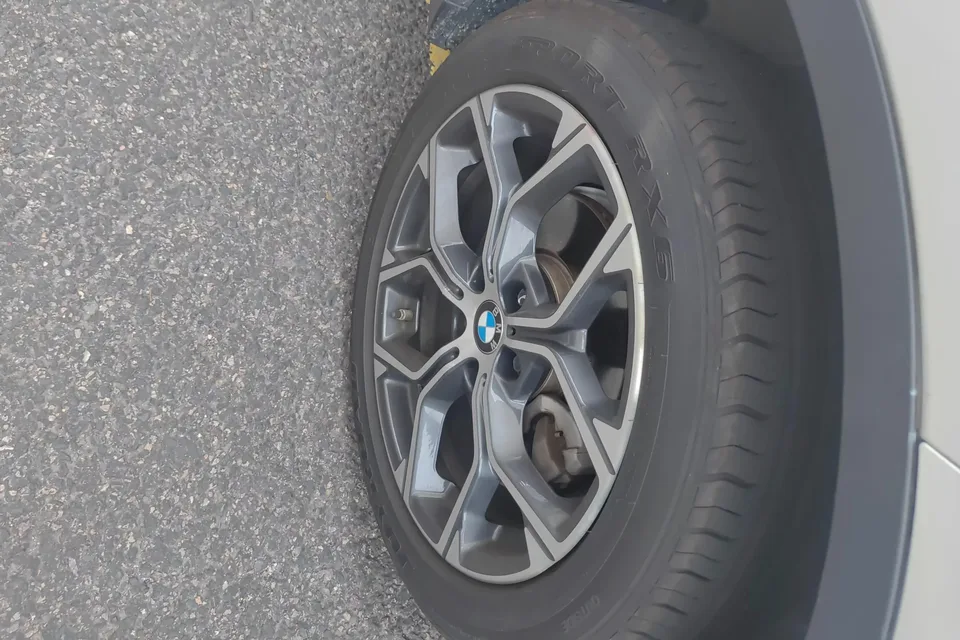 BMW X1 BMW X1 2021 sDrive20Li Fashion 2022 — thumbnail 3