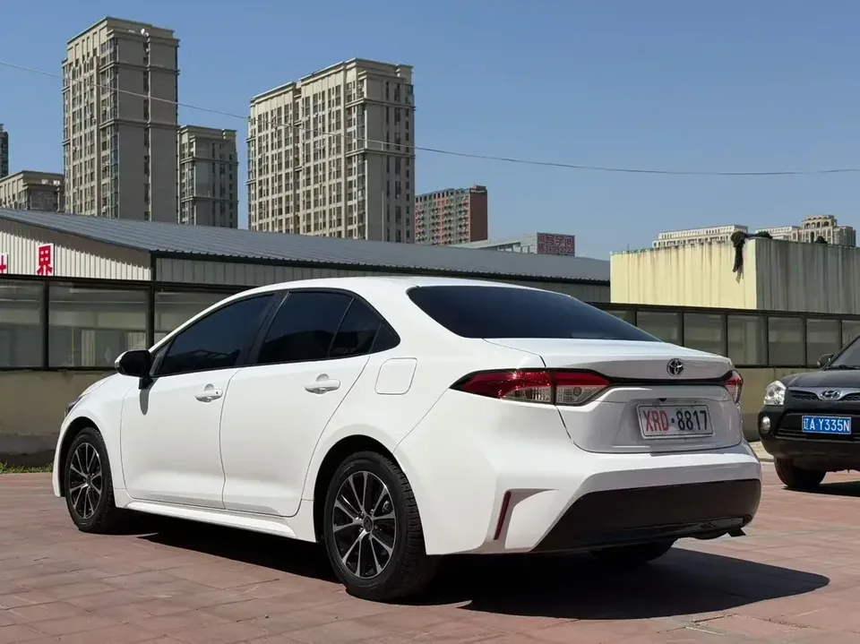 Toyota Levin Lei Ling 2023 Hybrid 1.8L Deluxe Edition 2023 — thumbnail 4