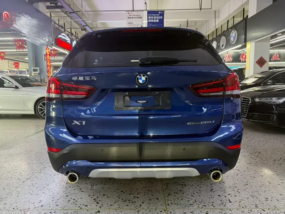 BMW X1 BMW X1 2022 sDrive20Li Fashion 2022 — thumbnail 2