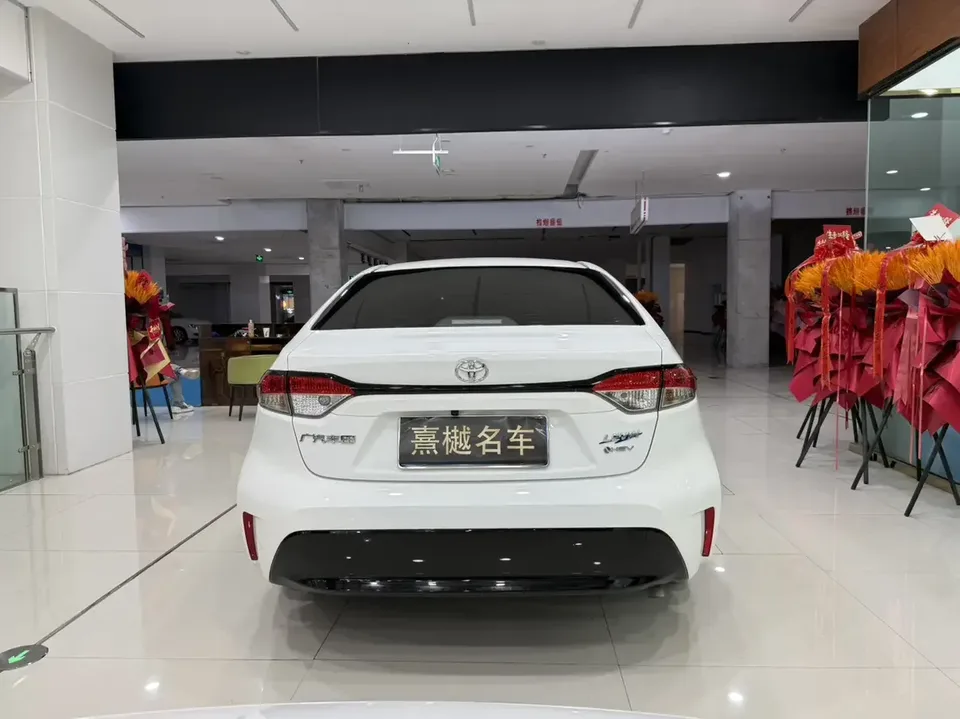 Toyota Levin Lei Ling 2024 Hybrid 1.8L Deluxe Edition 2025 — thumbnail 2