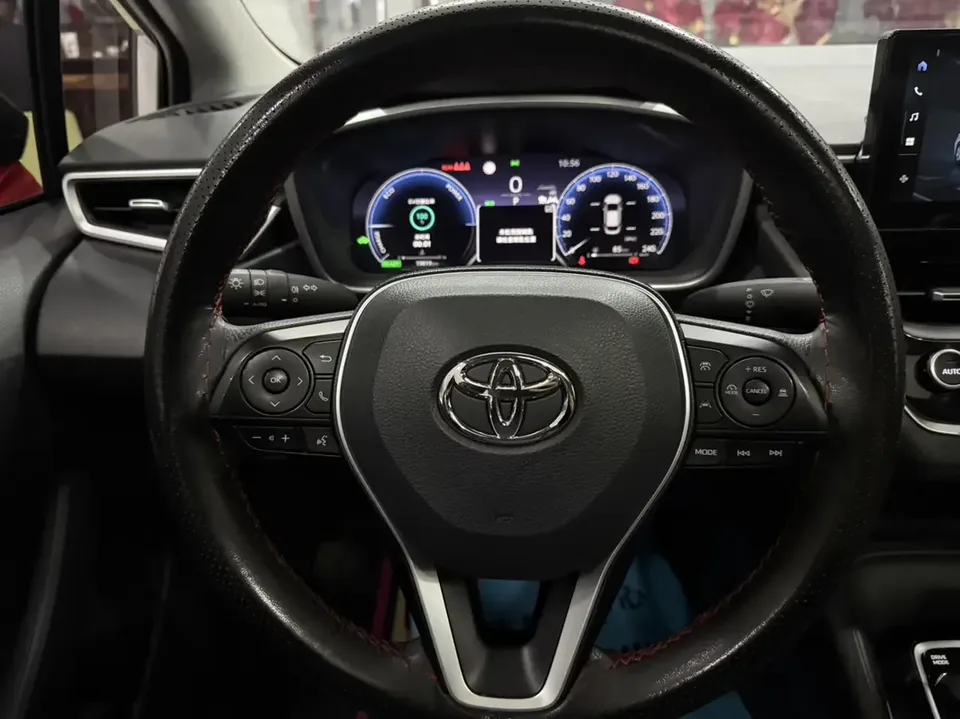 Toyota Levin Lei Ling 2024 Hybrid 1.8L Deluxe Edition 2025 — thumbnail 3