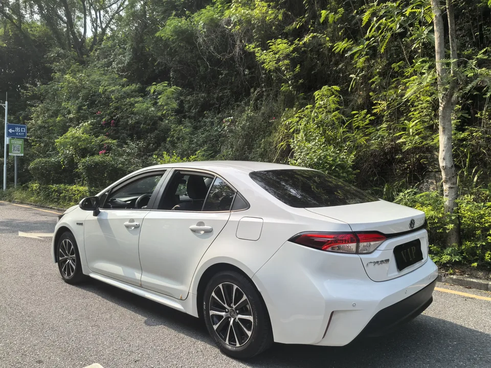 Toyota Levin Lei Ling 2024 Hybrid 1.8L Leading Edition 2024 — thumbnail 2