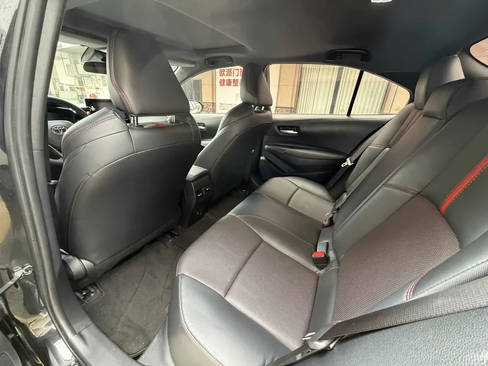 Toyota Levin Lei Ling 2022 185T CVT Sports Edition 2022 — thumbnail 3