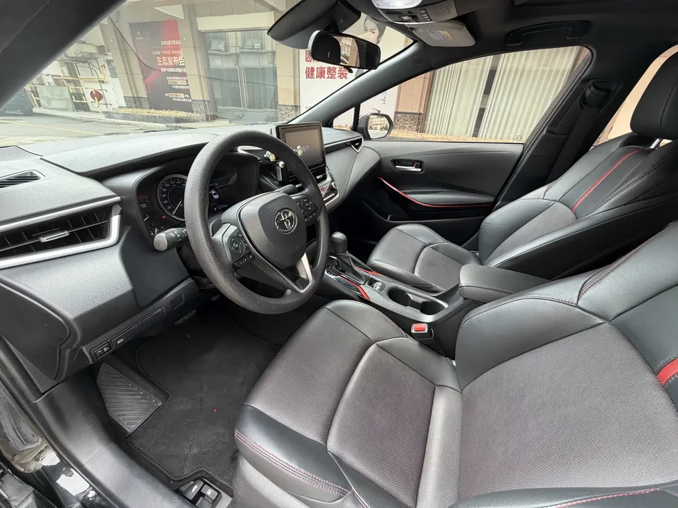 Toyota Levin Lei Ling 2022 185T CVT Sports Edition 2022 — thumbnail 5