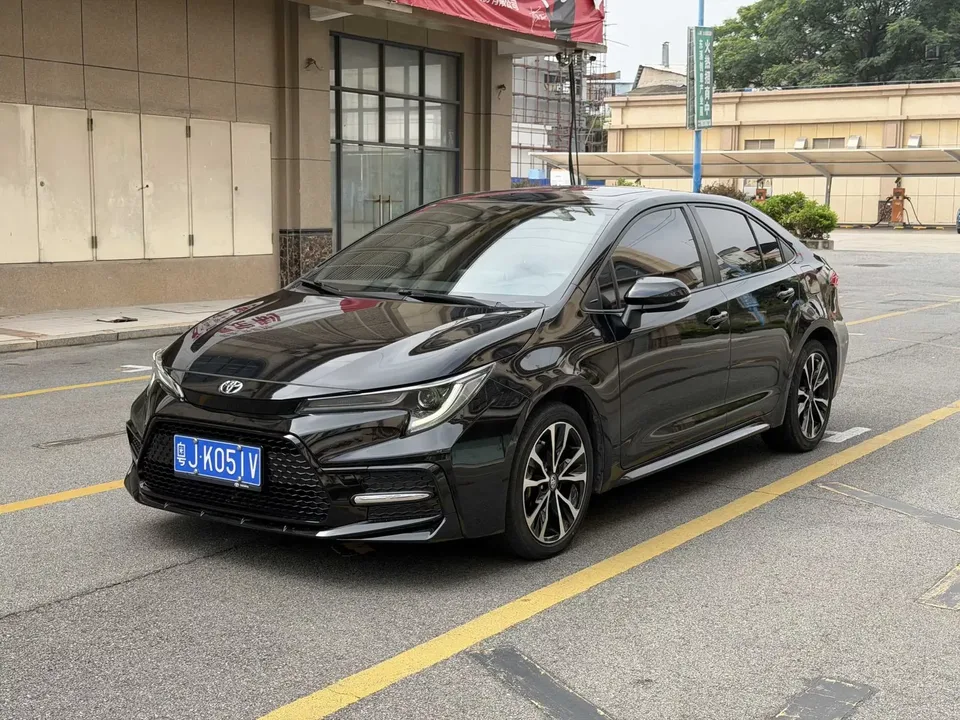 Toyota Levin Lei Ling 2022 185T CVT Sports Edition 2022 — photo 1, buy with delivery to Moscow