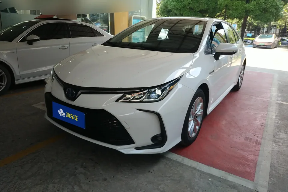 Toyota Corolla Corolla 2023 Intelligent Electric Hybrid Dual Engine 1.8L E-CVT Elite Edition 2023 — photo 1, buy with delivery to Moscow