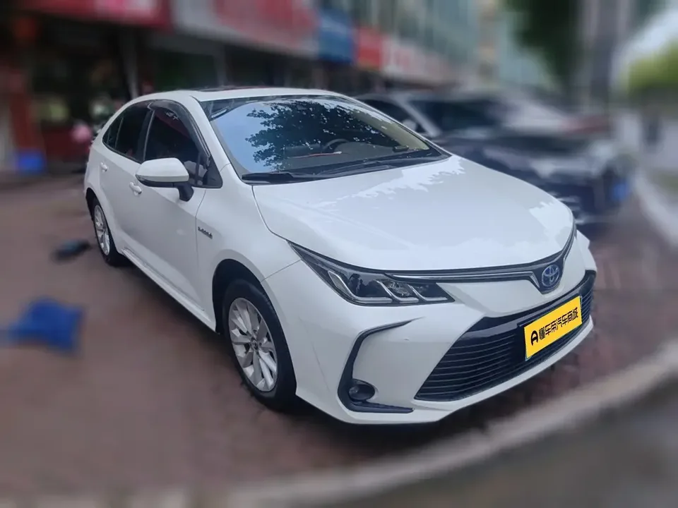 Toyota Corolla Corolla 2021 Dual Engine 1.8L E-CVT Elite Edition 2022 — thumbnail 3