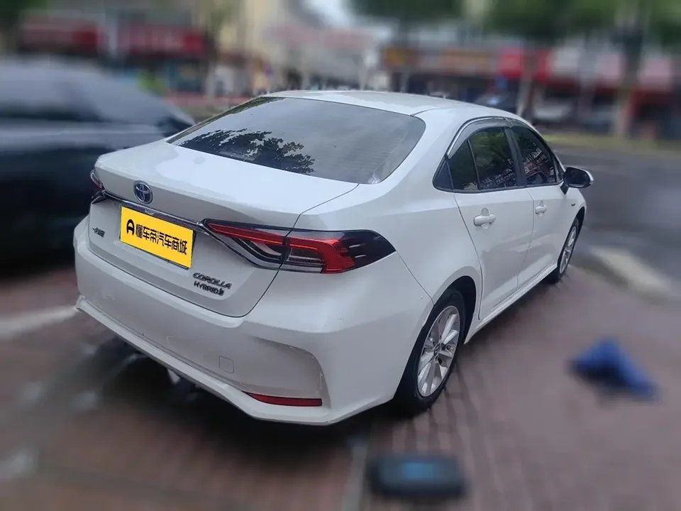 Toyota Corolla Corolla 2021 Dual Engine 1.8L E-CVT Elite Edition 2022 — thumbnail 4