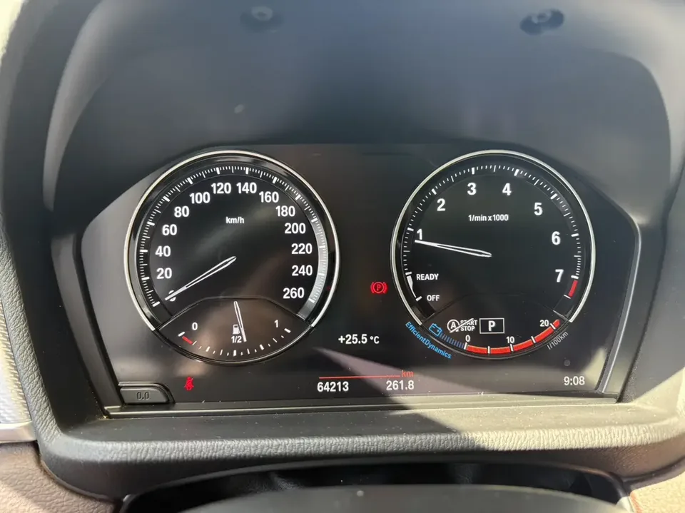 BMW X2 BMW X2 2022 sDrive25i M Off-Road Package 2022 — thumbnail 3