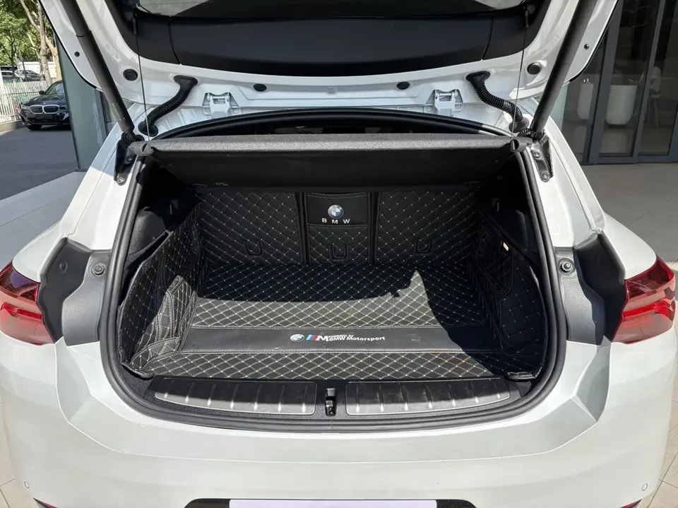 BMW X2 BMW X2 2022 sDrive25i M Off-Road Package 2022 — thumbnail 4