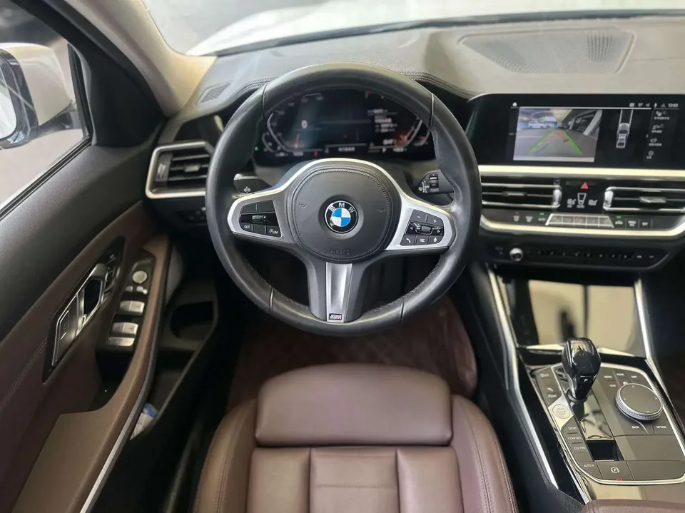 BMW 3 Series BMW 3 Series 2020 320Li M Sport Package 2022 — thumbnail 3
