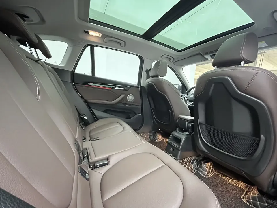 BMW X1 BMW X1 2022 sDrive20Li Fashion 2023 — thumbnail 4