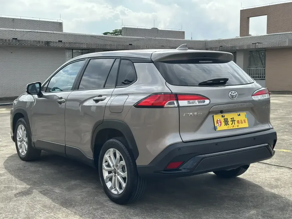 Toyota Frontlander Fenglanda 2023 2.0L CVT Elite Edition 2024 — thumbnail 2