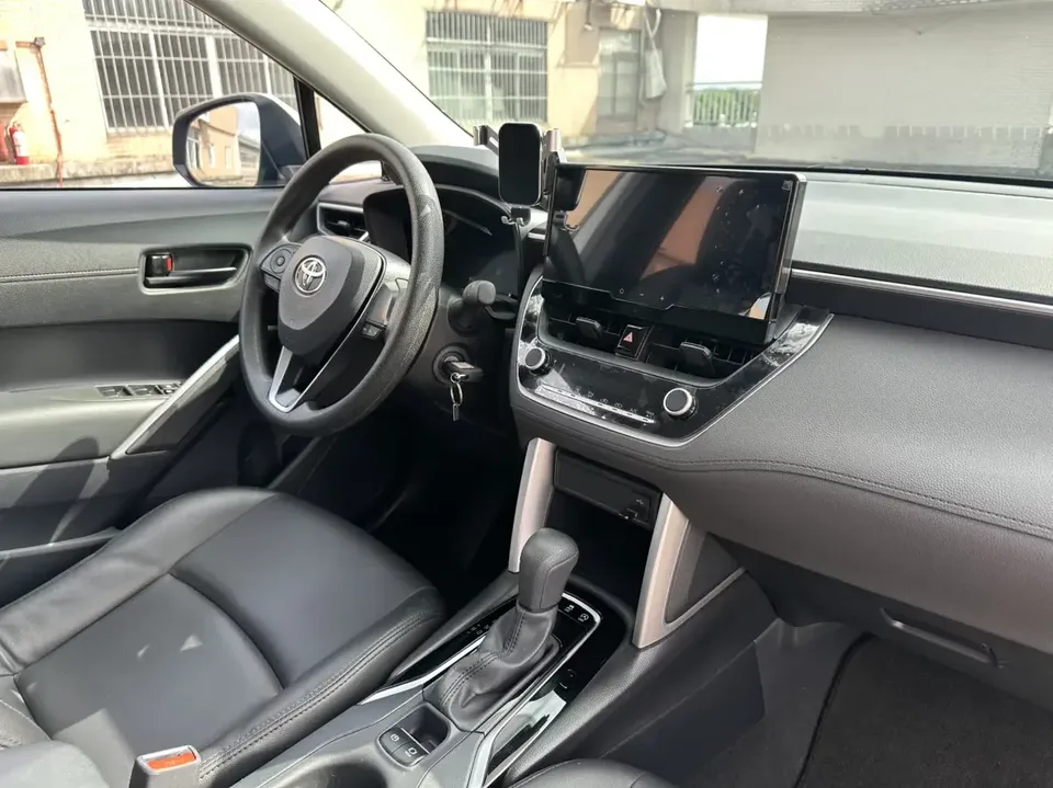 Toyota Frontlander Fenglanda 2023 2.0L CVT Elite Edition 2024 — thumbnail 4