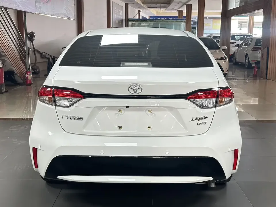 Toyota Levin Lei Ling 2022 185T CVT Deluxe Edition 2023 — thumbnail 2