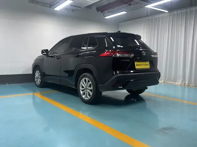 Toyota Frontlander Fenglanda 2023 2.0L CVT Leading Edition 2024 — thumbnail 2