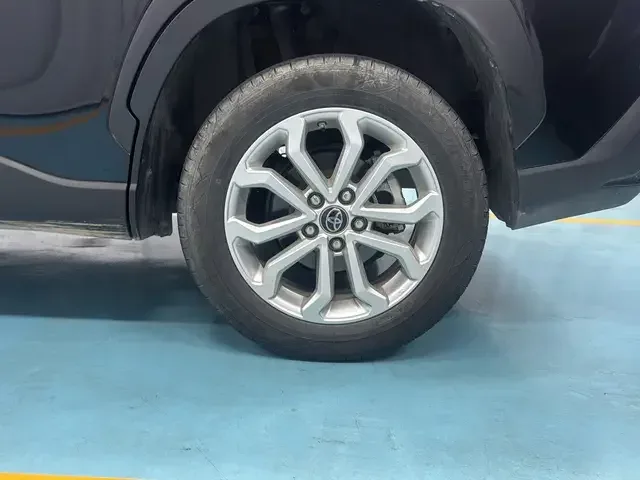 Toyota Frontlander Fenglanda 2023 2.0L CVT Leading Edition 2024 — thumbnail 3