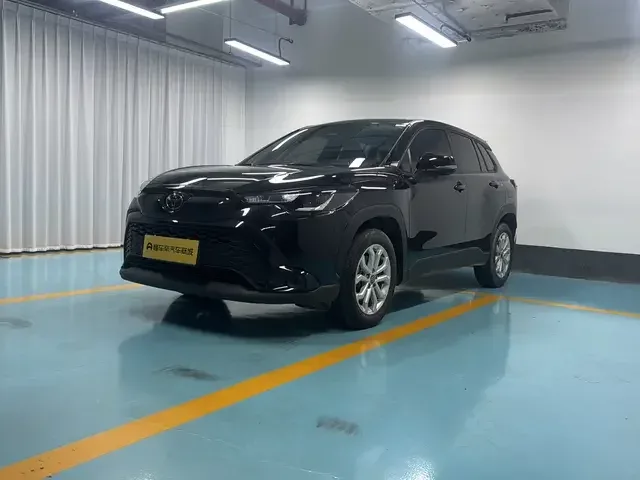 Toyota Frontlander Fenglanda 2023 2.0L CVT Leading Edition 2024 — photo 1, buy with delivery to Moscow
