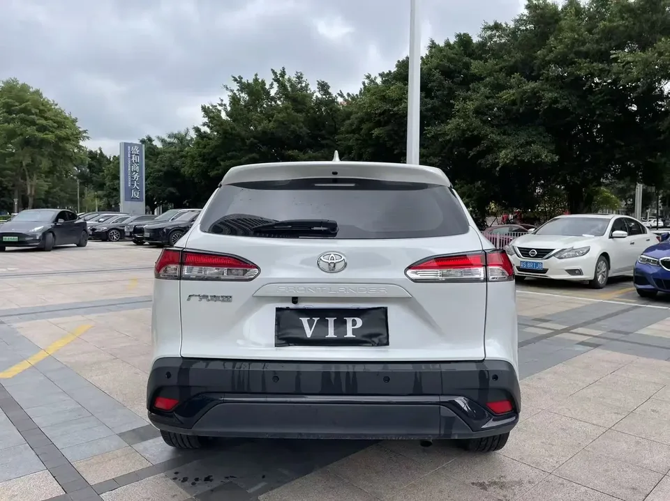 Toyota Frontlander Fenglanda 2023 2.0L CVT Elite Edition 2023 — thumbnail 2