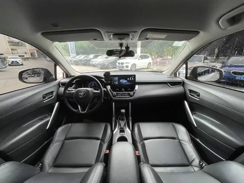 Toyota Frontlander Fenglanda 2023 2.0L CVT Elite Edition 2023 — thumbnail 5