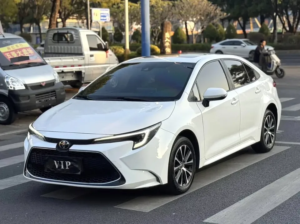 Toyota Levin Lei Ling 2024 185T Deluxe 2024 — photo 1, buy with delivery to Moscow