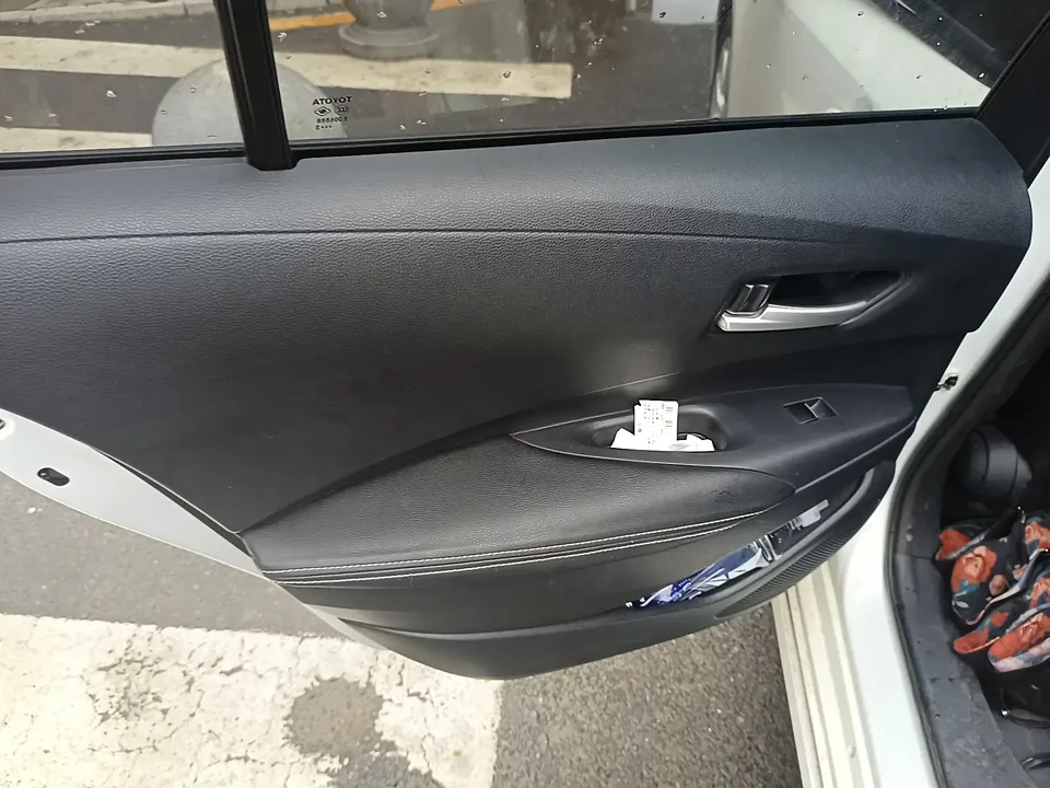 Toyota Corolla Corolla 2023 Intelligent Electric Hybrid Dual Engine 1.8L E-CVT Elite Edition 2023 — thumbnail 5