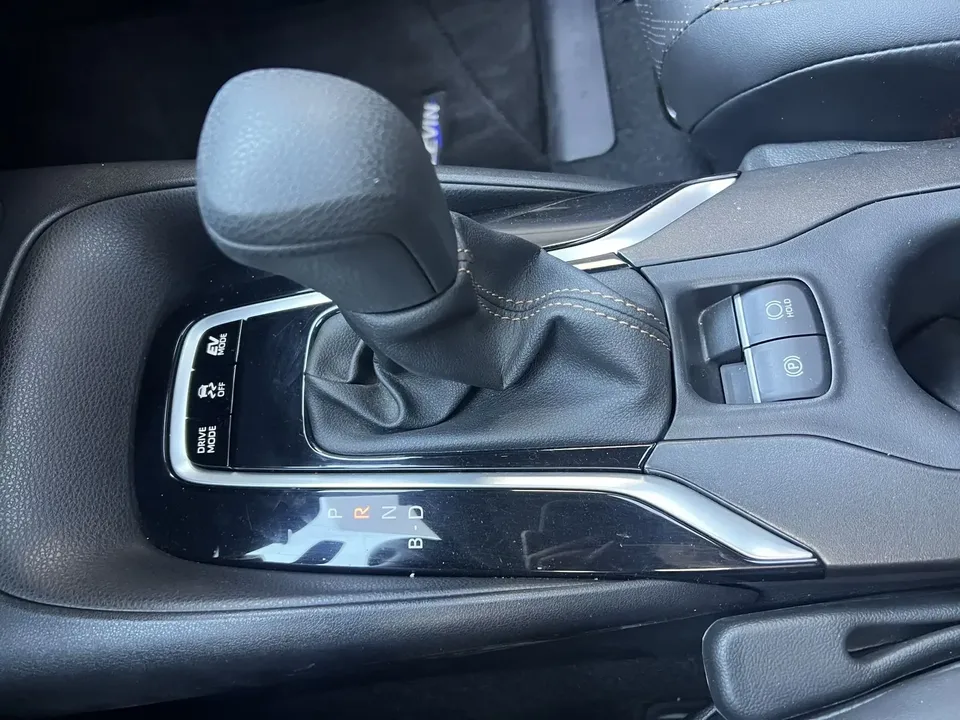 Toyota Levin Lei Ling 2023 Hybrid 1.8L Sports Edition 2023 — thumbnail 5
