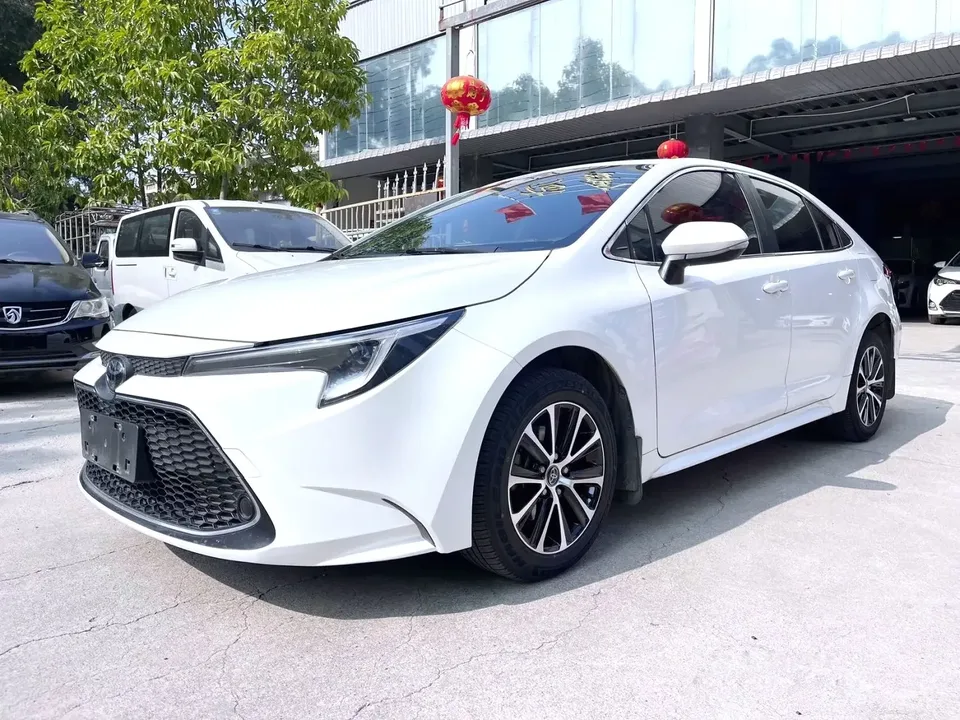 Toyota Levin Lei Ling 2023 185T Deluxe 2023 — photo 1, buy with delivery to Moscow