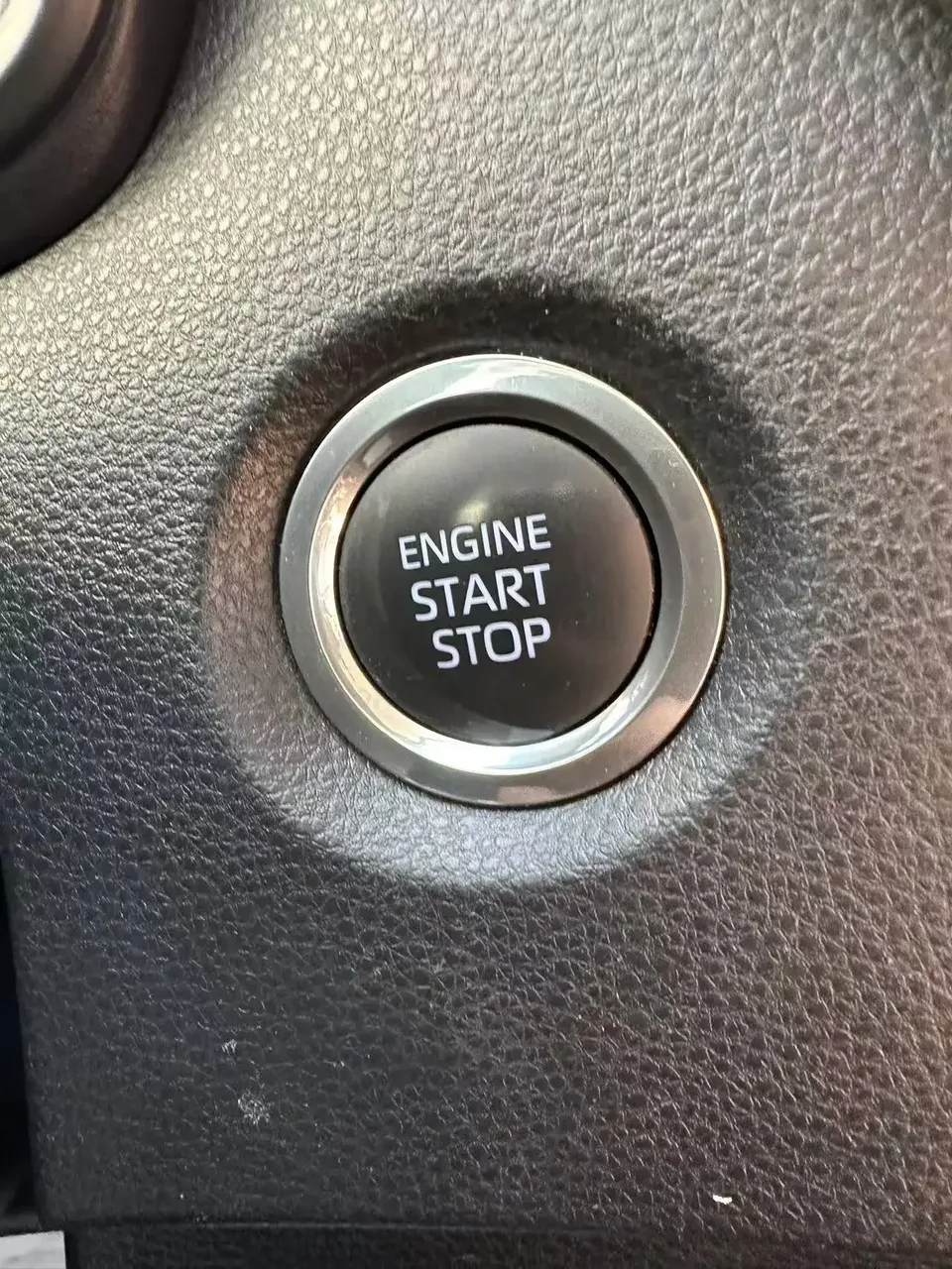 Toyota Corolla Corolla 2023 1.2T S-CVT Pioneer Edition 2023 — thumbnail 3