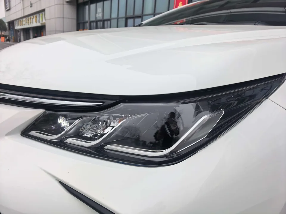 Toyota Corolla Corolla 2023 Intelligent Electric Hybrid Dual Engine 1.8L E-CVT Elite Edition 2023 — thumbnail 3