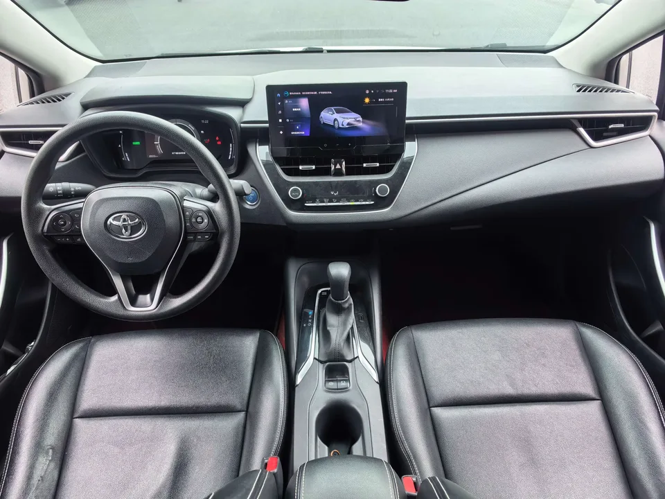 Toyota Corolla Corolla 2023 Intelligent Electric Hybrid Dual Engine 1.8L E-CVT Elite Edition 2023 — thumbnail 4
