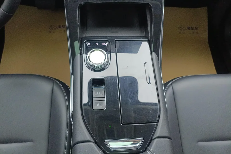 Haval H6 Haval H6 2021 The third generation 1.5GDIT automatic Max version 2022 — thumbnail 4