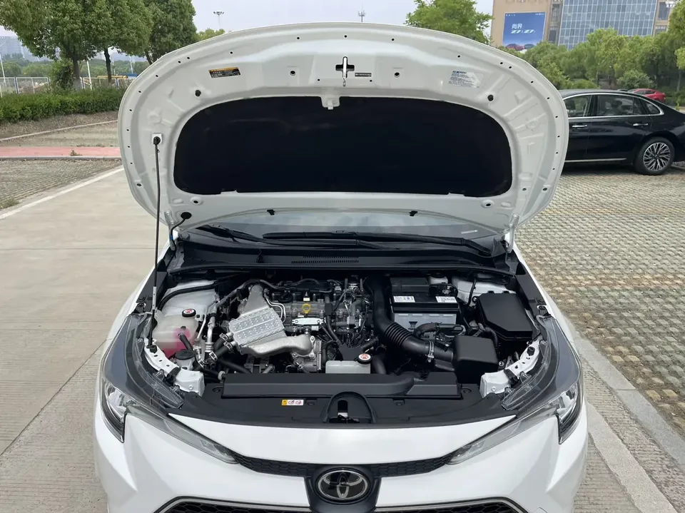 Toyota Levin Lei Ling 2022 185T CVT Deluxe Edition 2023 — thumbnail 3