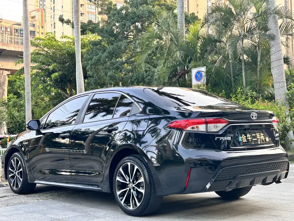 Toyota Levin Lei Ling 2022 Dual Engine 1.8H E-CVT Sports Edition 2022 — thumbnail 4