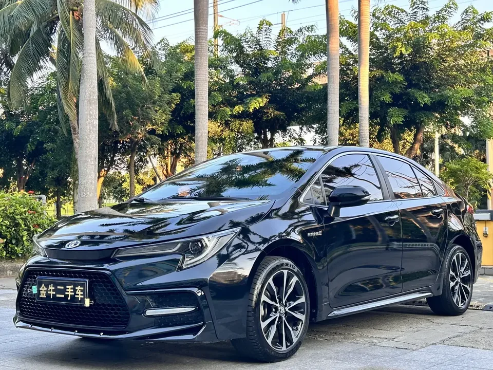 Toyota Levin Lei Ling 2022 Dual Engine 1.8H E-CVT Sports Edition 2022 — photo 1, buy with delivery to Moscow