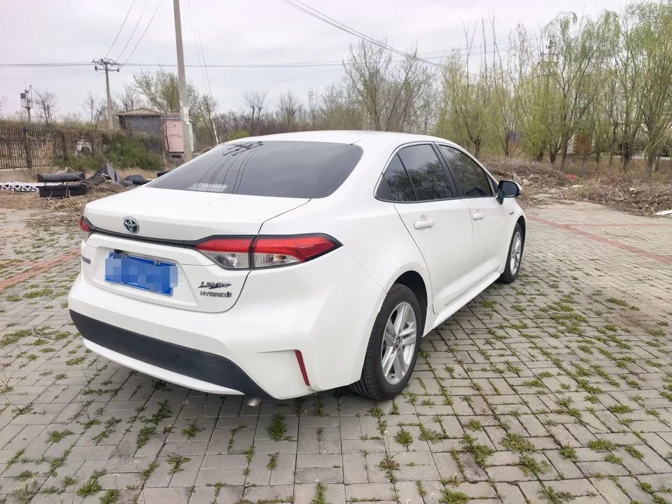 Toyota Levin Lei Ling 2021 Dual Engine 1.8H E-CVT Leading Edition 2022 — thumbnail 4