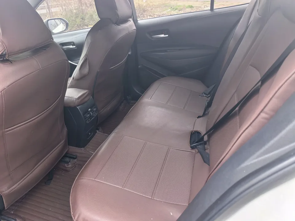 Toyota Levin Lei Ling 2021 Dual Engine 1.8H E-CVT Leading Edition 2022 — thumbnail 5